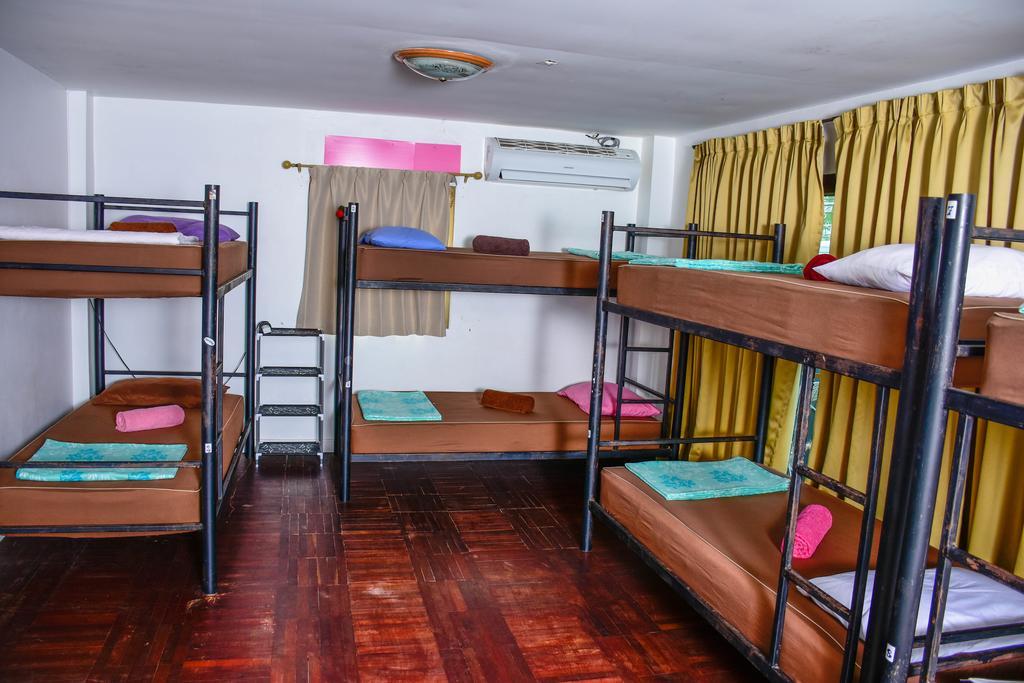 The Wanderlust Hostel Ko Pha Ngan Exterior foto